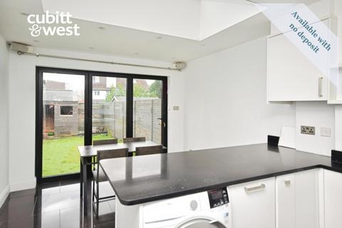 4 bedroom terraced house to rent, Stanhope Road Carshalton SM5