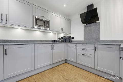 undefined, Cherrybrook, Southend-on-sea, SS1 3