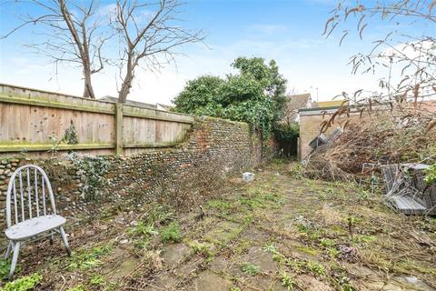 undefined, London Road South, LOWESTOFT