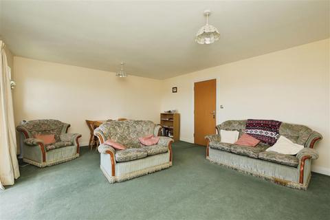 2 bedroom apartment for sale, Kentmere Drive, Lakeside, DONCASTER