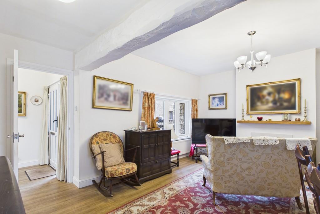 Living/dining room