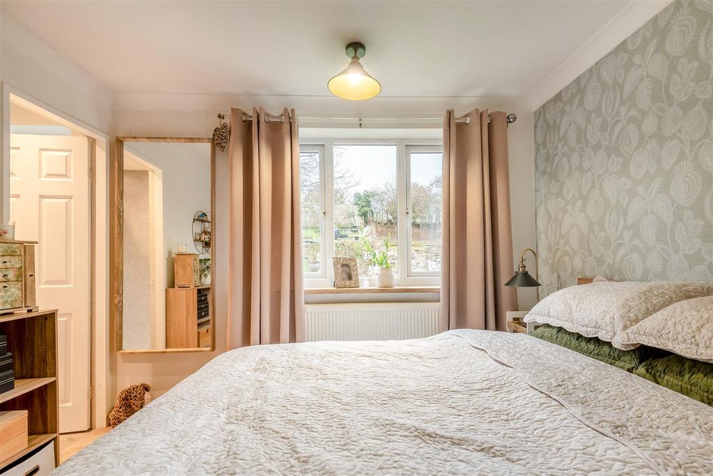 8681753-interior11.jpg
