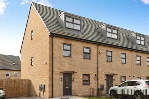 3 bedroom end of terrace house for sale, Brigham Grove, Hull