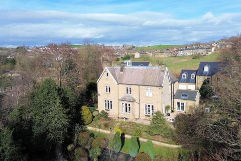 5 bedroom detached house for sale, Knowle Road, Kirkheaton, Huddersfield, HD5 0DW
