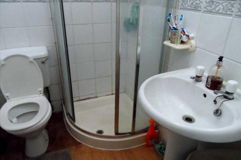 1 bedroom apartment to rent, Craven Avenue, Ealing