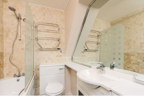 undefined, Lower Sloane Street, Chelsea SW1W