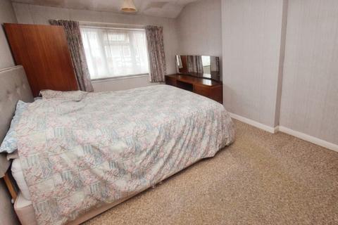 3 bedroom semi-detached house for sale, Sullivan Road