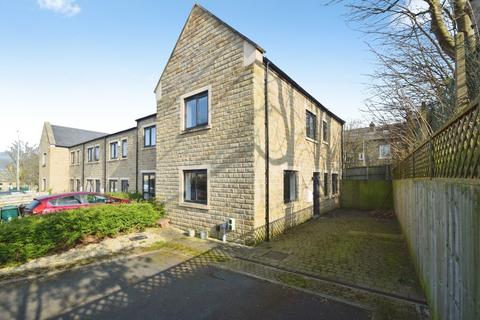 3 bedroom end of terrace house for sale, Salts Mews, Bradford BD18