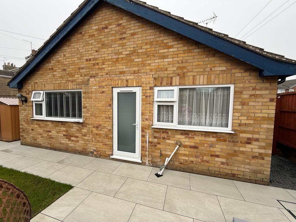 Rear 1
