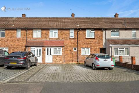 4 bedroom terraced house for sale, Richmond Road, Beddington