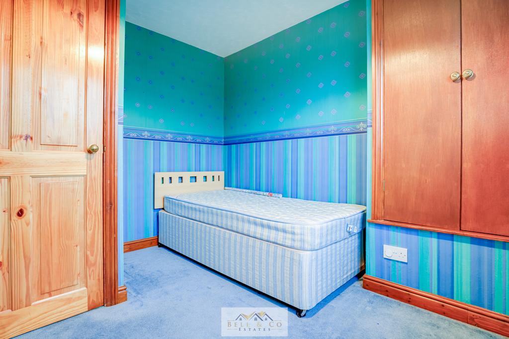 Bedroom 2.1