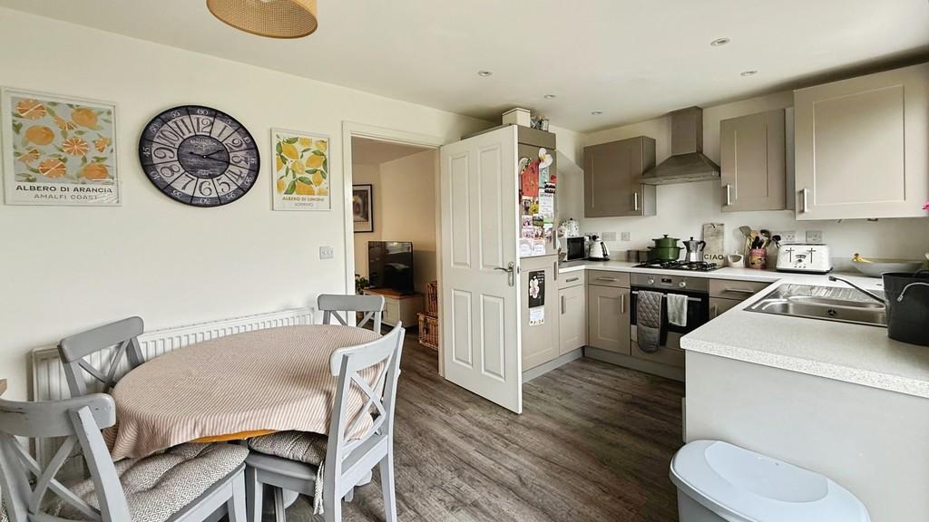 Kitchen/dining room