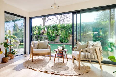 4 bedroom detached house for sale, Camden Park, Tunbridge Wells, Kent TN2