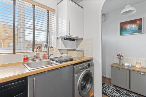2 bedroom terraced house for sale, Lavant Road, Pevensey BN24