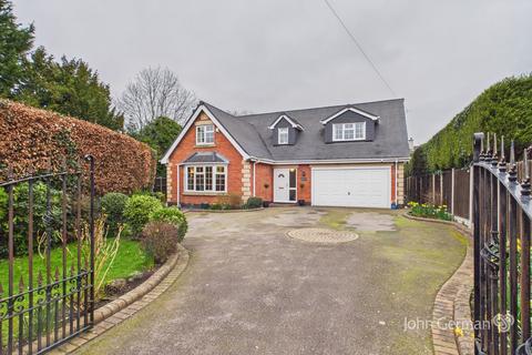 4 bedroom detached house for sale, Mill Hill Lane, Burton-on-Trent