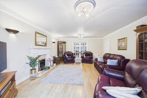 4 bedroom detached house for sale, Mill Hill Lane, Burton-on-Trent