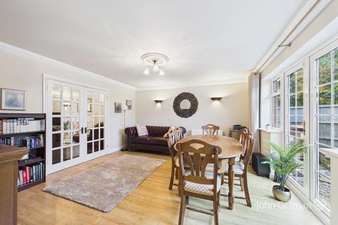 4 bedroom detached house for sale, Mill Hill Lane, Burton-on-Trent