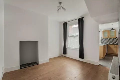 2 bedroom terraced house for sale – pohled 5