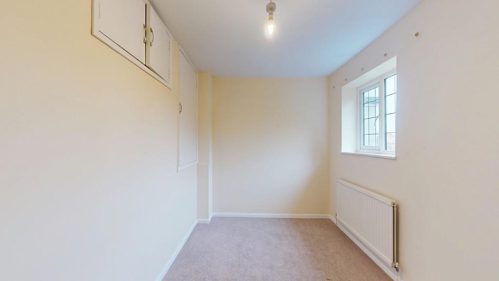 Bedroom 1 - Angle 2