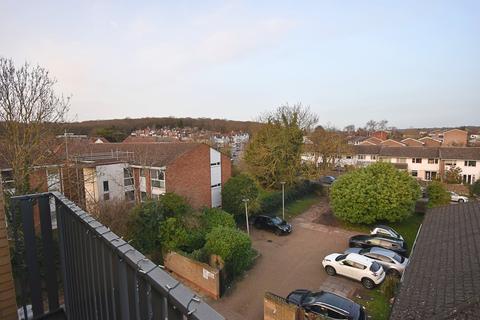 1 bedroom flat for sale, Merriam Close, Highams Park , London. E4 9JQ