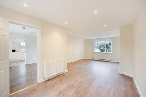 undefined, Roughlyn Crescent , Marlston-cum-lache