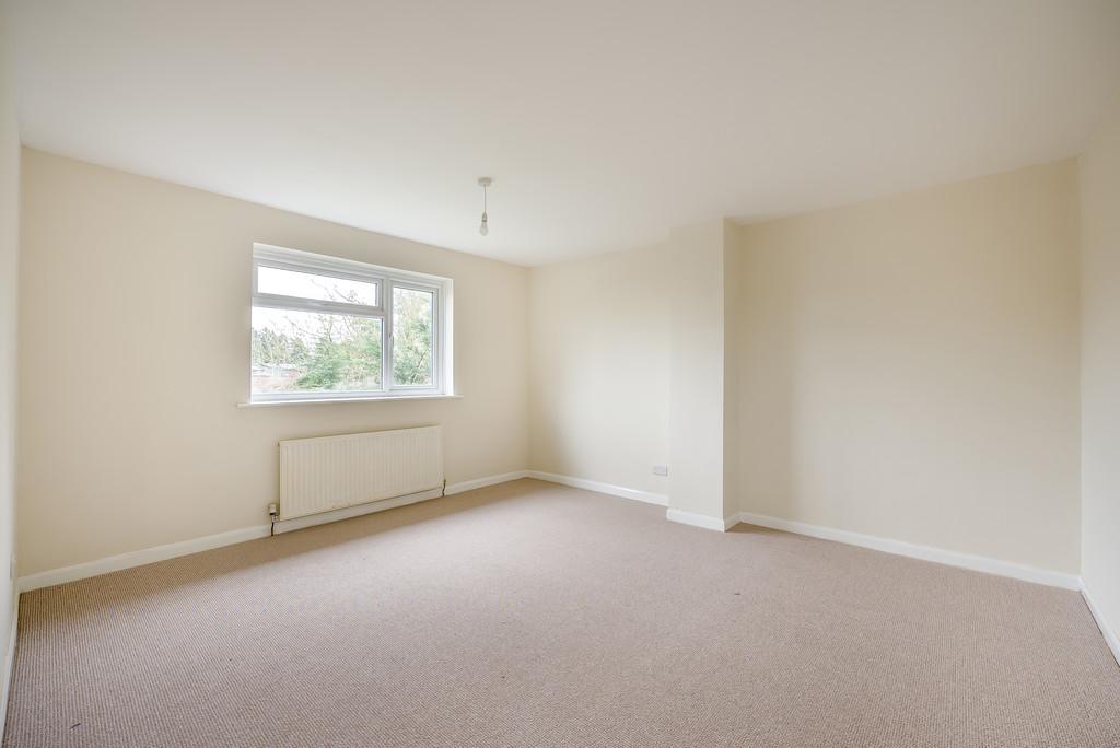 8680798-interior29