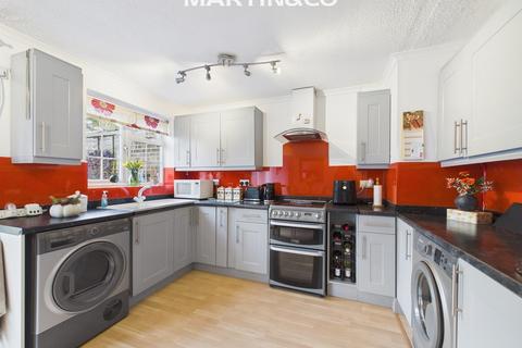3 bedroom end of terrace house for sale, Bernersh Close, Sandhurst