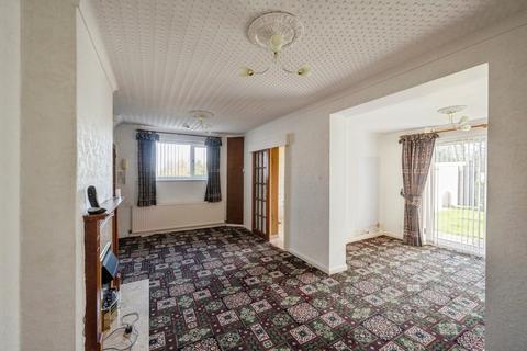 3 bedroom semi-detached house for sale, Cromwell Drive, South Yorkshire, DN5