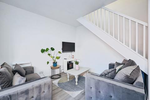 2 bedroom end of terrace house for sale, Bournemouth Road, Folkestone