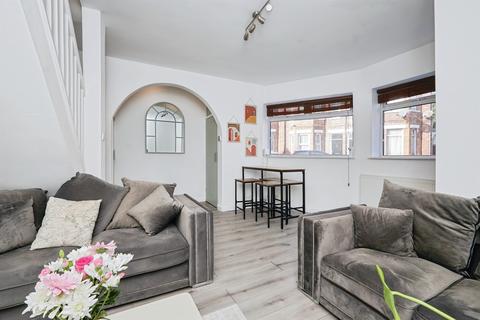 2 bedroom end of terrace house for sale, Bournemouth Road, Folkestone