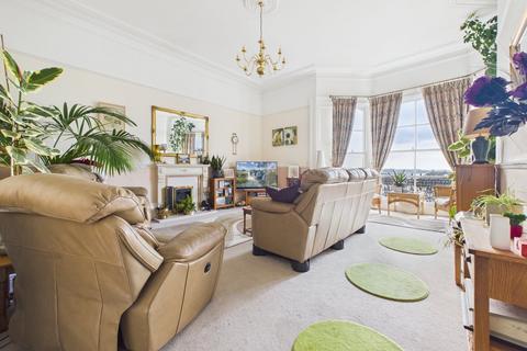 2 bedroom flat for sale, South Road, Weston-Super-Mare, BS23