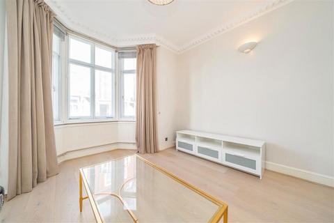 2 bedroom flat to rent, Lennox Gardens, London SW1X