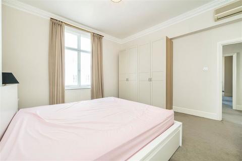 2 bedroom flat to rent, Lennox Gardens, London SW1X
