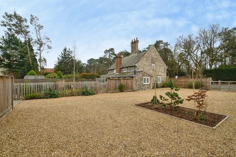 2 bedroom character property for sale, Brandon Road, Thetford