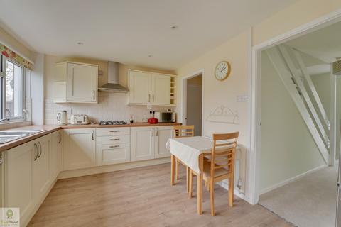 4 bedroom link detached house for sale, 35 Amblefield Way, Stafford