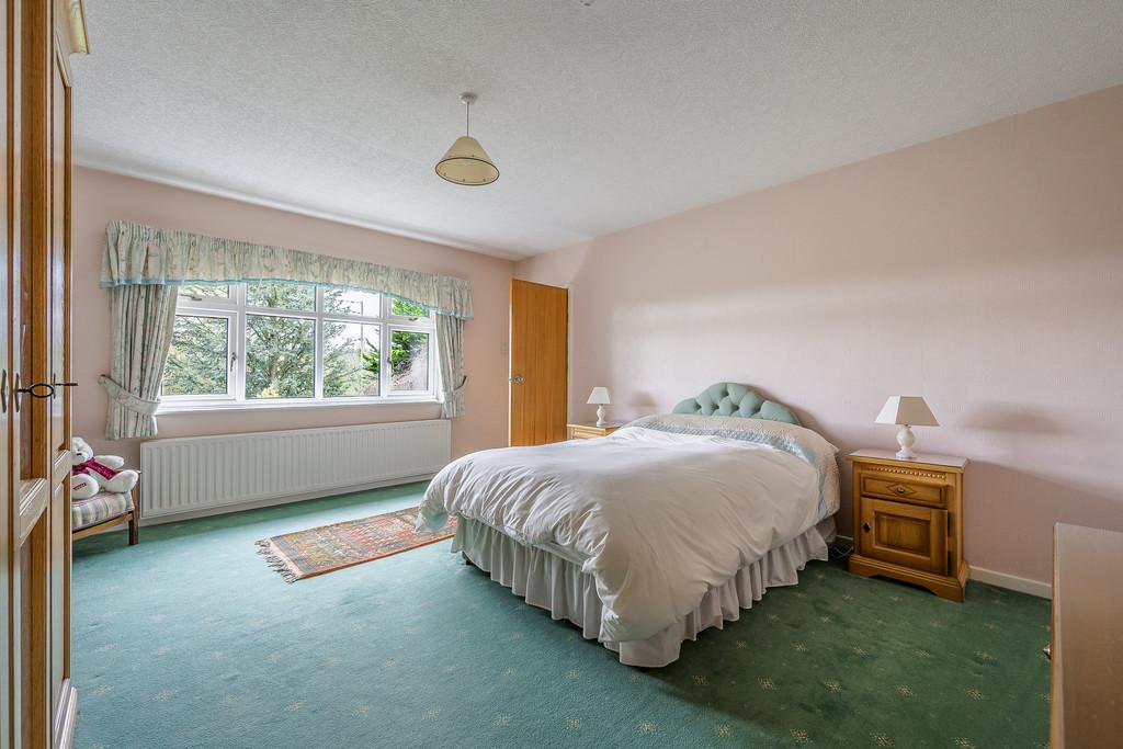 Bedroom 4b