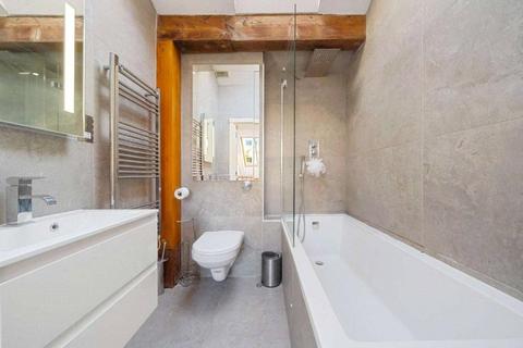 2 bedroom terraced house to rent, Jack Straws Castle North End Way NW3