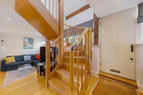 2 bedroom terraced house to rent, Jack Straws Castle North End Way NW3
