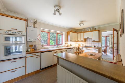 4 bedroom detached bungalow for sale, Aldermead Close, Admaston, Telford, TF5 0DD.