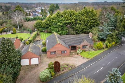 4 bedroom detached bungalow for sale, Aldermead Close, Admaston, Telford, TF5 0DD.