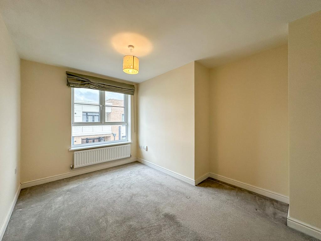 Bedroom One (3)