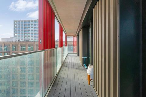 2 bedroom apartment for sale, James Cook Building, Royal Wharf, E16