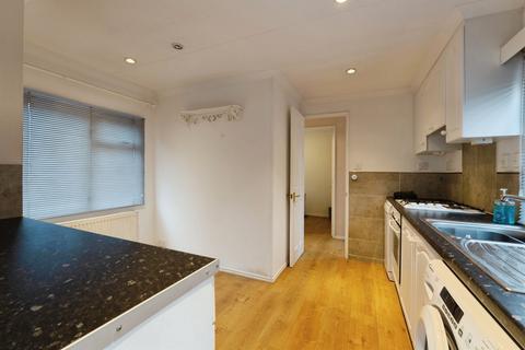 2 bedroom detached bungalow for sale, London Road, Brandon