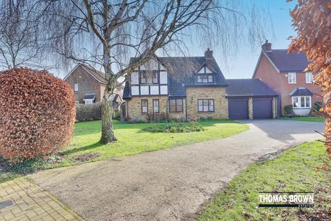 4 bedroom detached house for sale, Charterhouse Road, Orpington