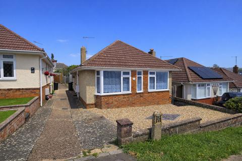 2 bedroom detached bungalow for sale, Oakdene Avenue, Brighton BN41