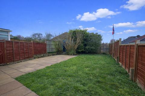 2 bedroom detached bungalow for sale, Oakdene Avenue, Brighton BN41