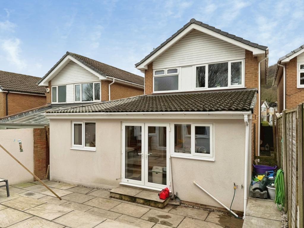 Pbox-IMG.jpg