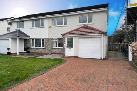 3 bedroom semi-detached house for sale, Clos-Glanlliw, Swansea SA4