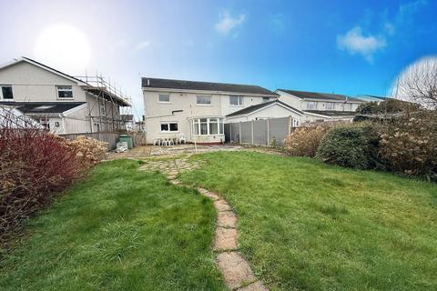 3 bedroom semi-detached house for sale, Clos-Glanlliw, Swansea SA4