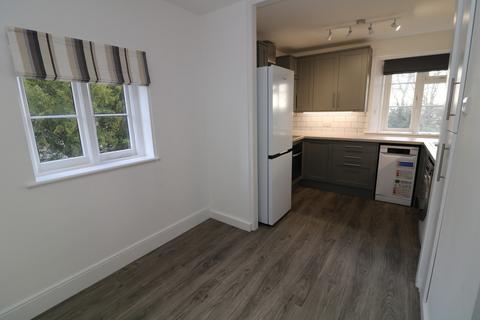 2 bedroom maisonette for sale, Ranmore Common, Dorking